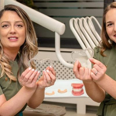 Aparat dentar invizibil Spark Cluj - Alignere transparente pentru indreptarea dintilor la Family Dent